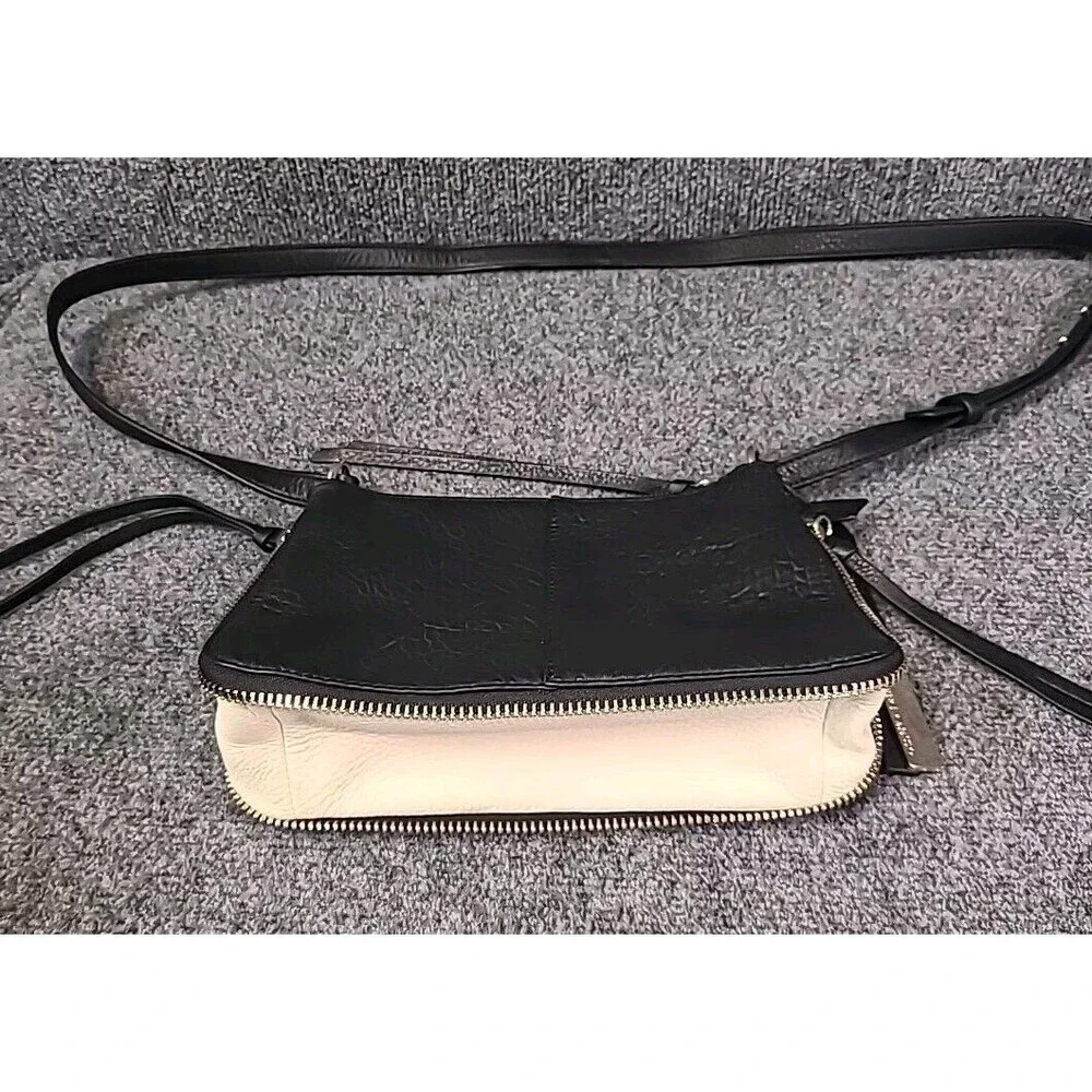 Vince Camuto Ida Textured Leather Shoulder Bag - Style-VC-IDA-SCB